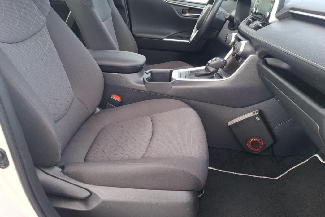 TOYOTA RAV4 2022