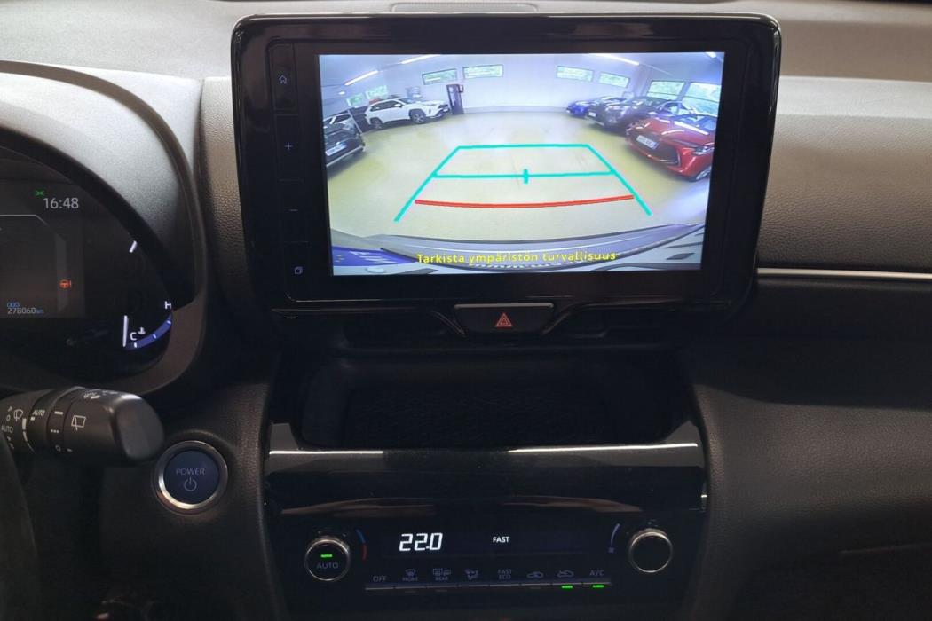 TOYOTA Yaris Cross 2022