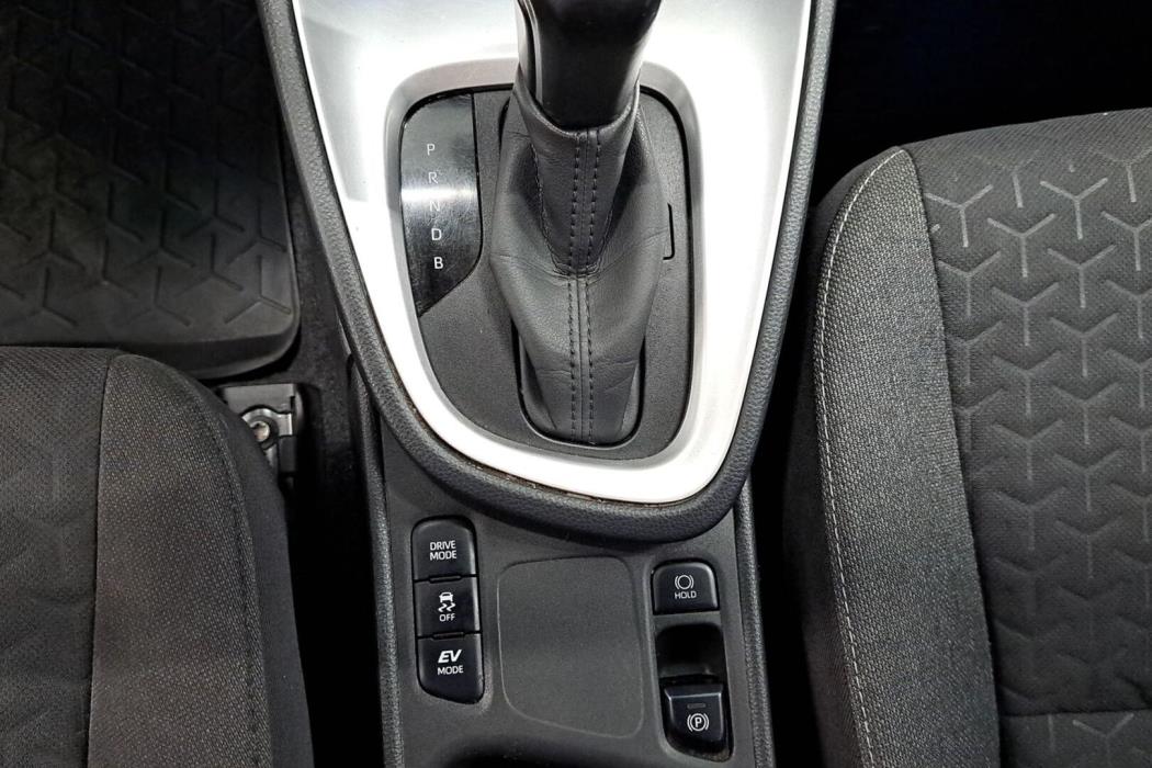 TOYOTA Yaris Cross 2022