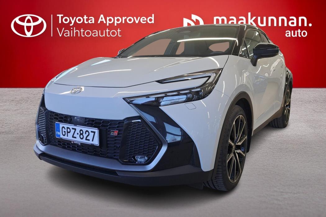 TOYOTA C-HR 2024