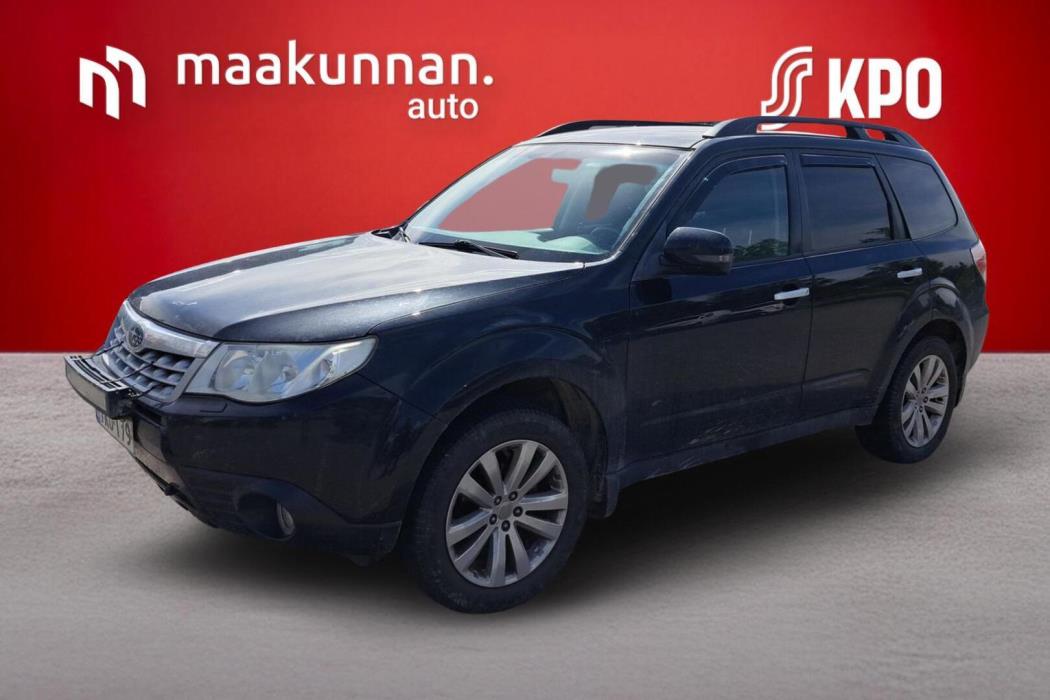 SUBARU Forester 2012