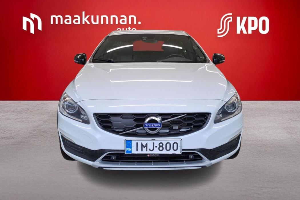 VOLVO V60 Cross Country 2016