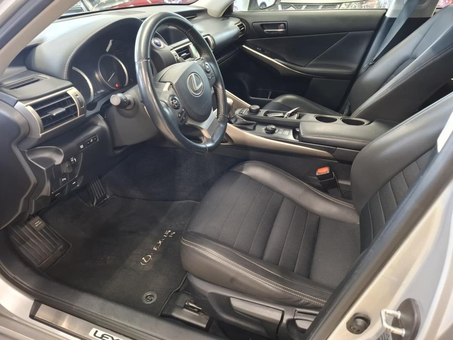 LEXUS IS 2014