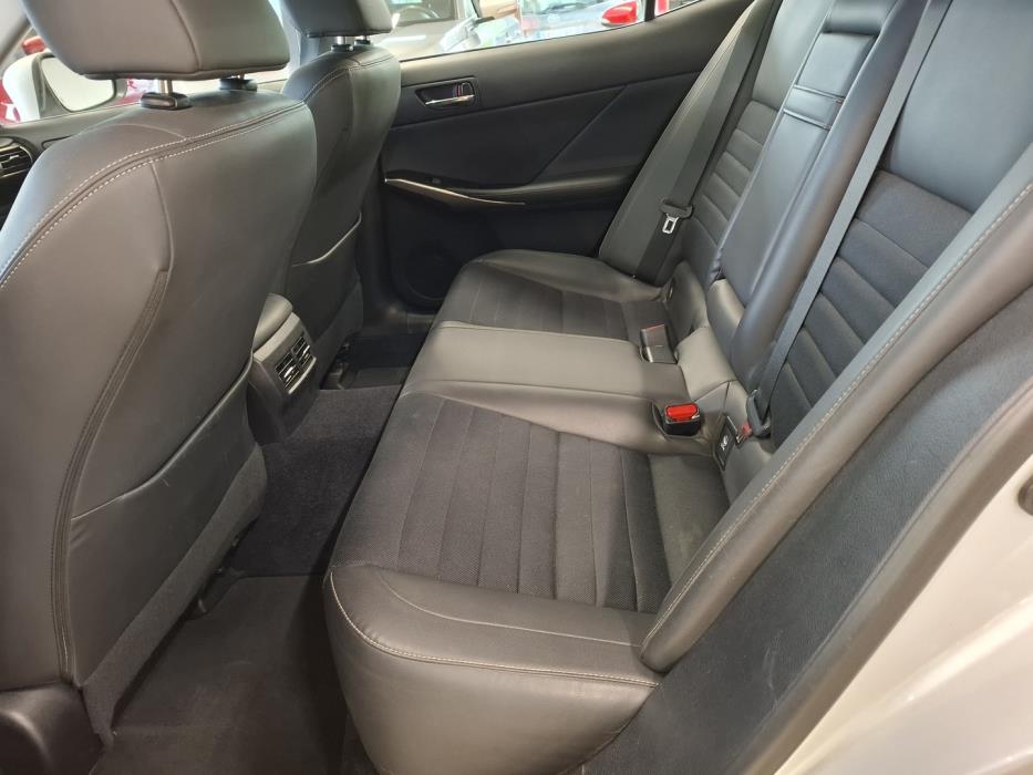 LEXUS IS 2014
