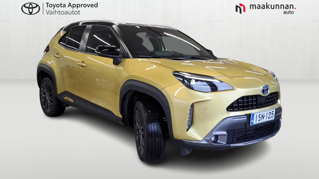 TOYOTA Yaris Cross 2022