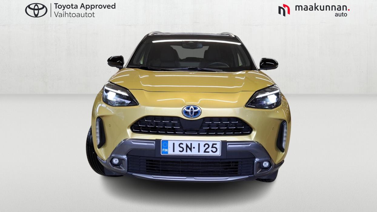 TOYOTA Yaris Cross 2022