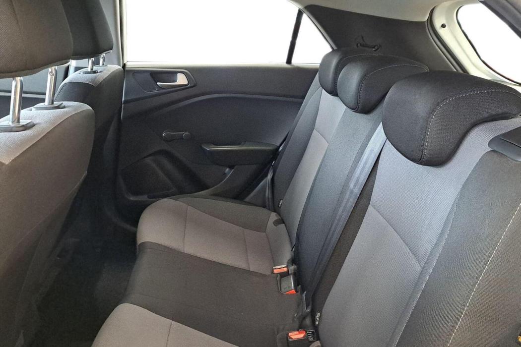 HYUNDAI i20 5d 2017