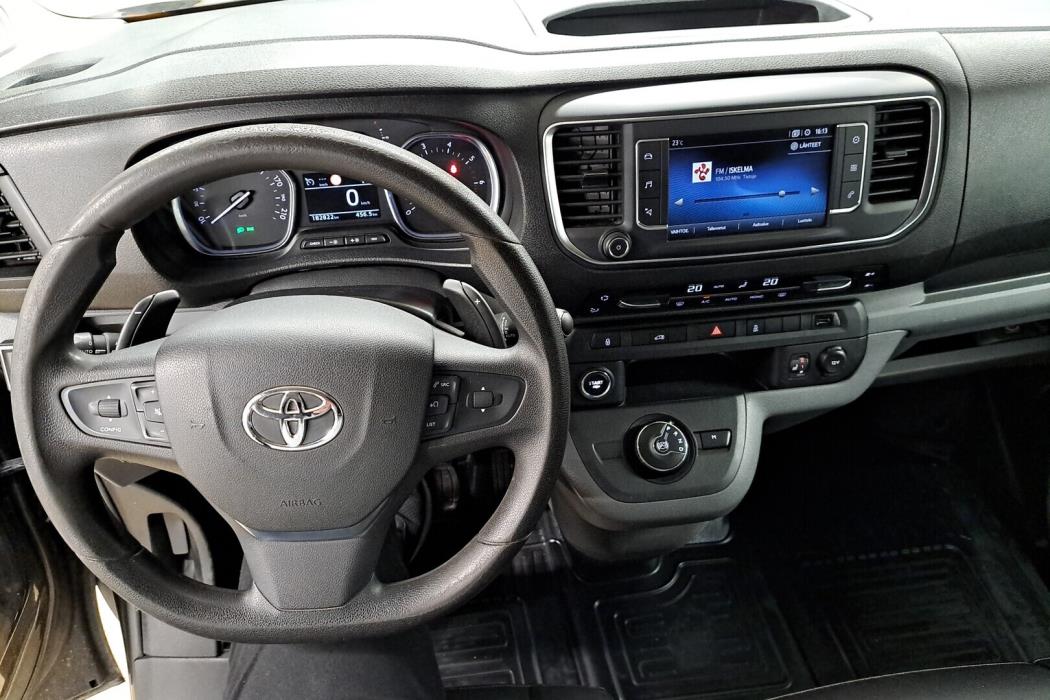 TOYOTA Proace 2018