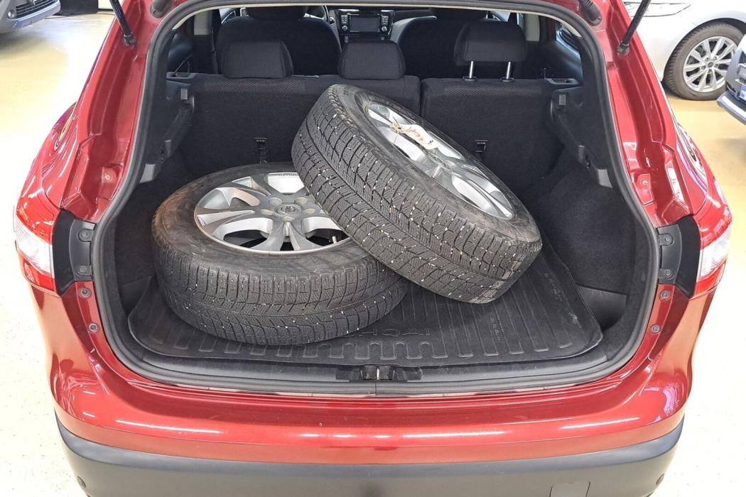 NISSAN Qashqai 2017
