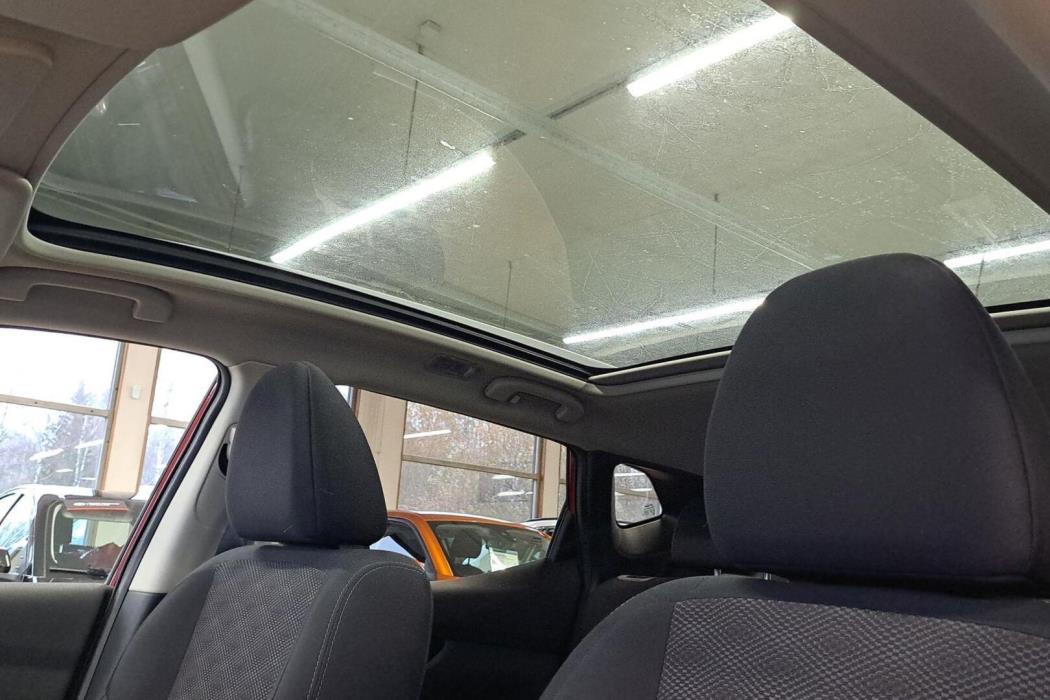 NISSAN Qashqai 2017