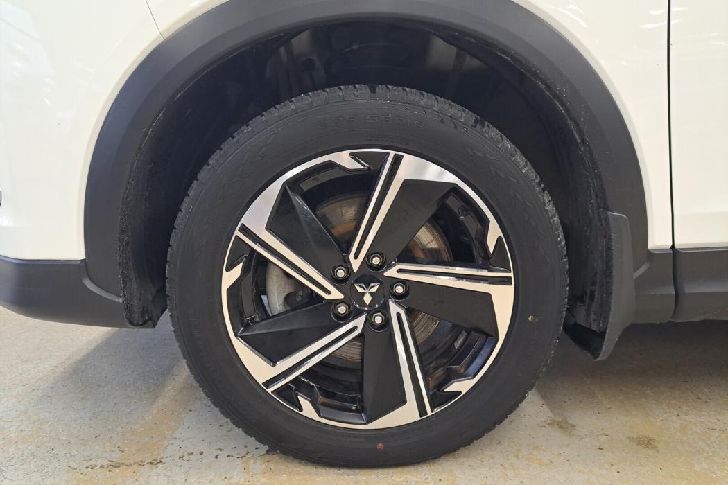 MITSUBISHI Eclipse Cross 2021