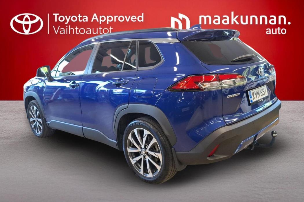 TOYOTA Corolla Cross 2023