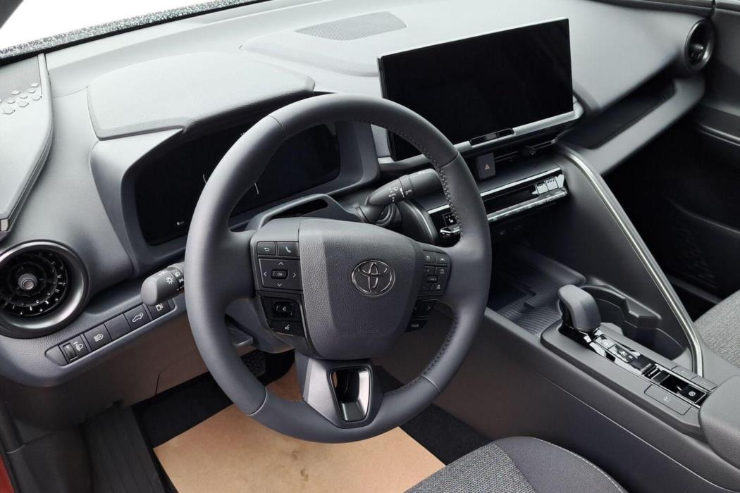 TOYOTA C-HR 2026