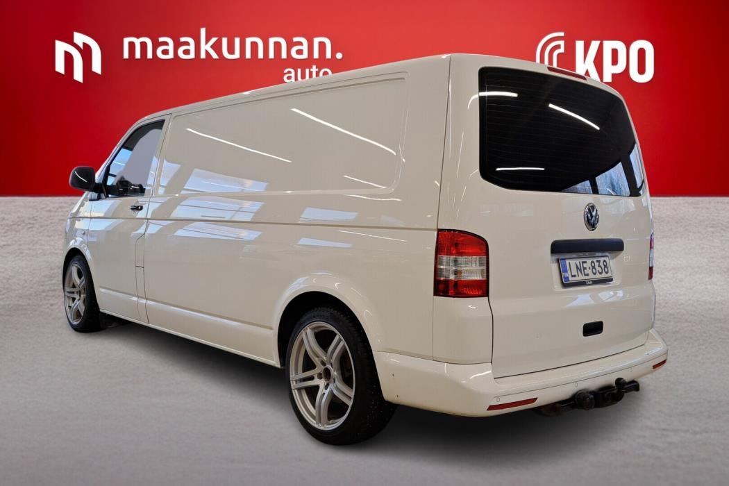 VOLKSWAGEN Transporter 2015