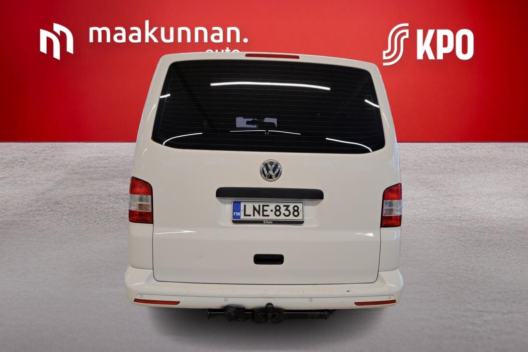 VOLKSWAGEN Transporter 2015