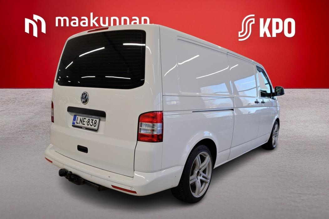 VOLKSWAGEN Transporter 2015