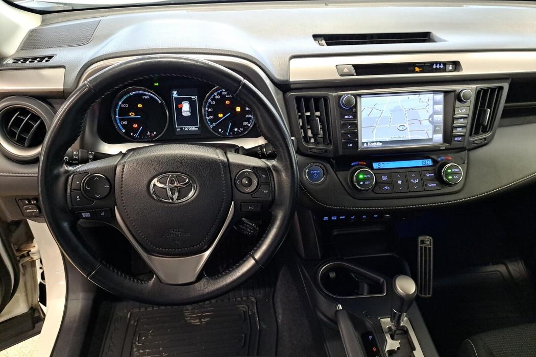 TOYOTA RAV4 2017