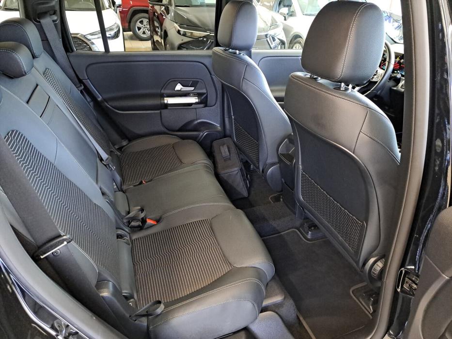 MERCEDES-BENZ EQB 2022