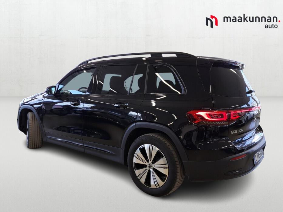 MERCEDES-BENZ EQB 2022