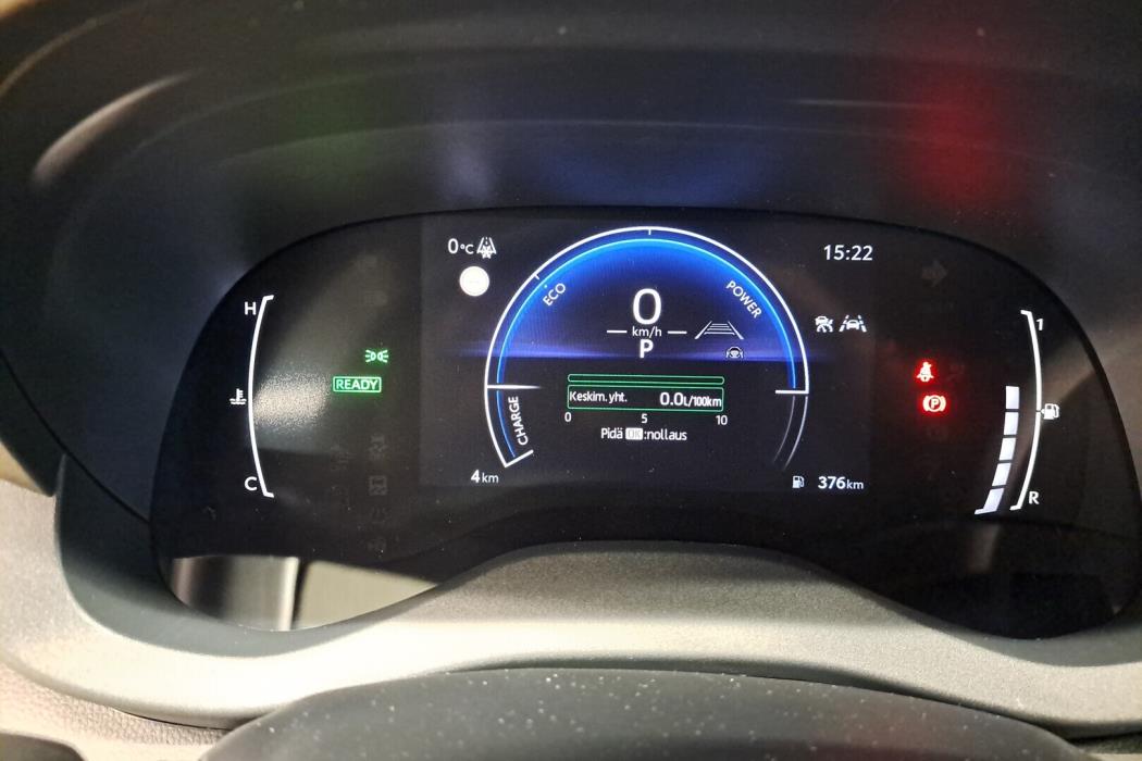 TOYOTA Yaris Cross 2026