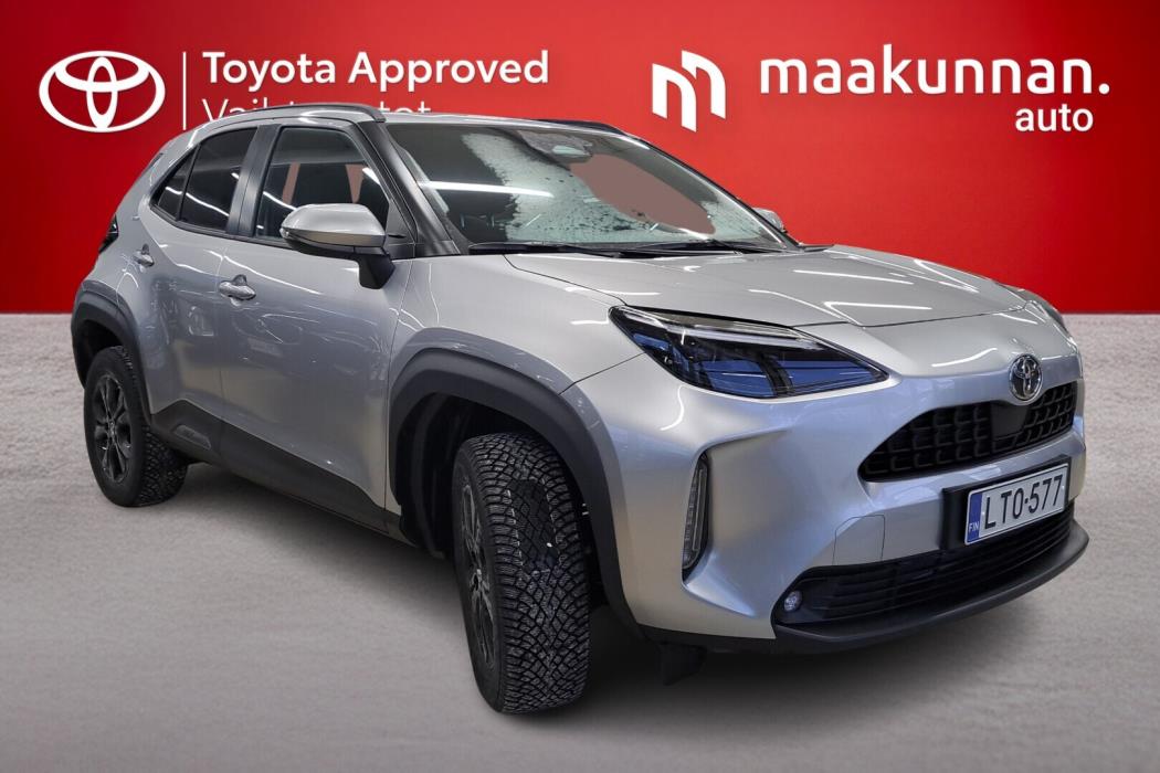 TOYOTA Yaris Cross 2026