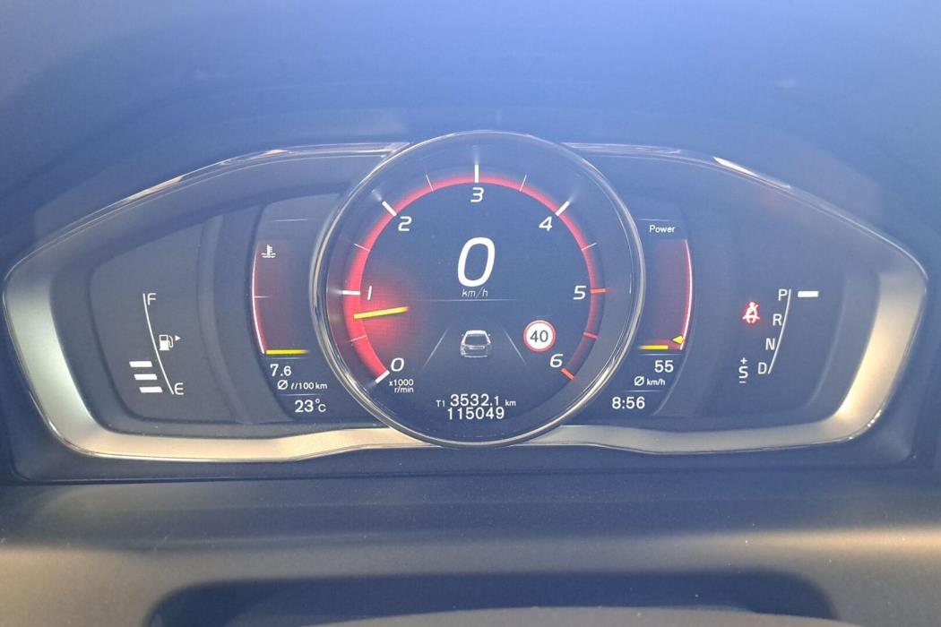 VOLVO XC60 2016