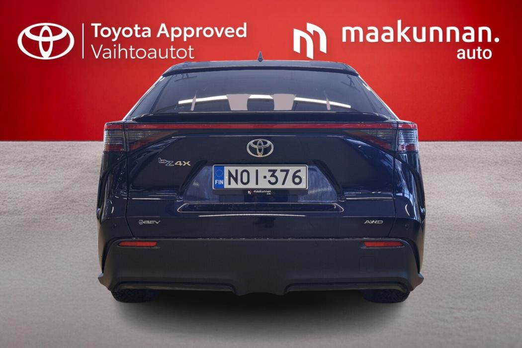 TOYOTA bZ4X 2025