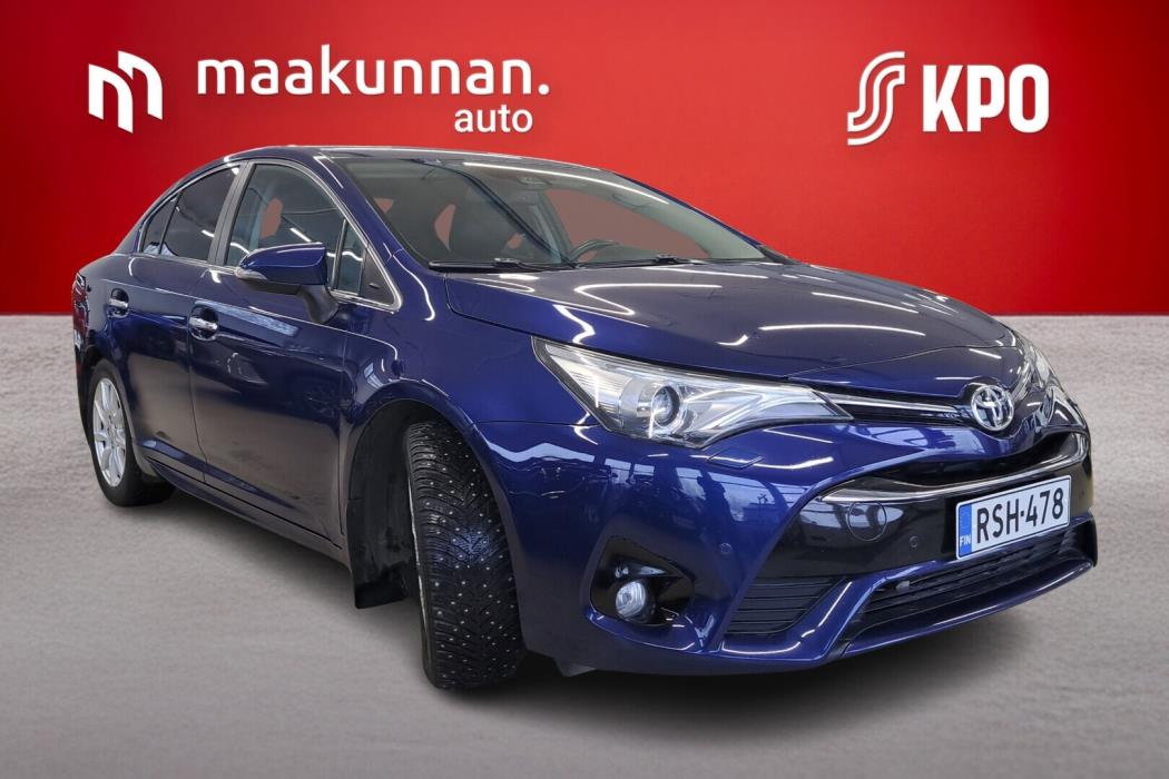 TOYOTA Avensis 2015