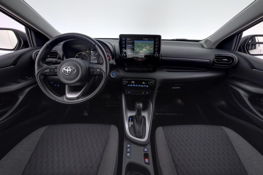 TOYOTA Yaris 2023