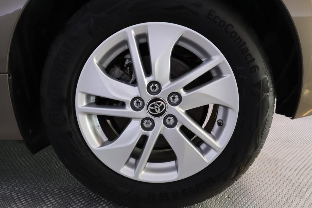 TOYOTA Yaris 2023