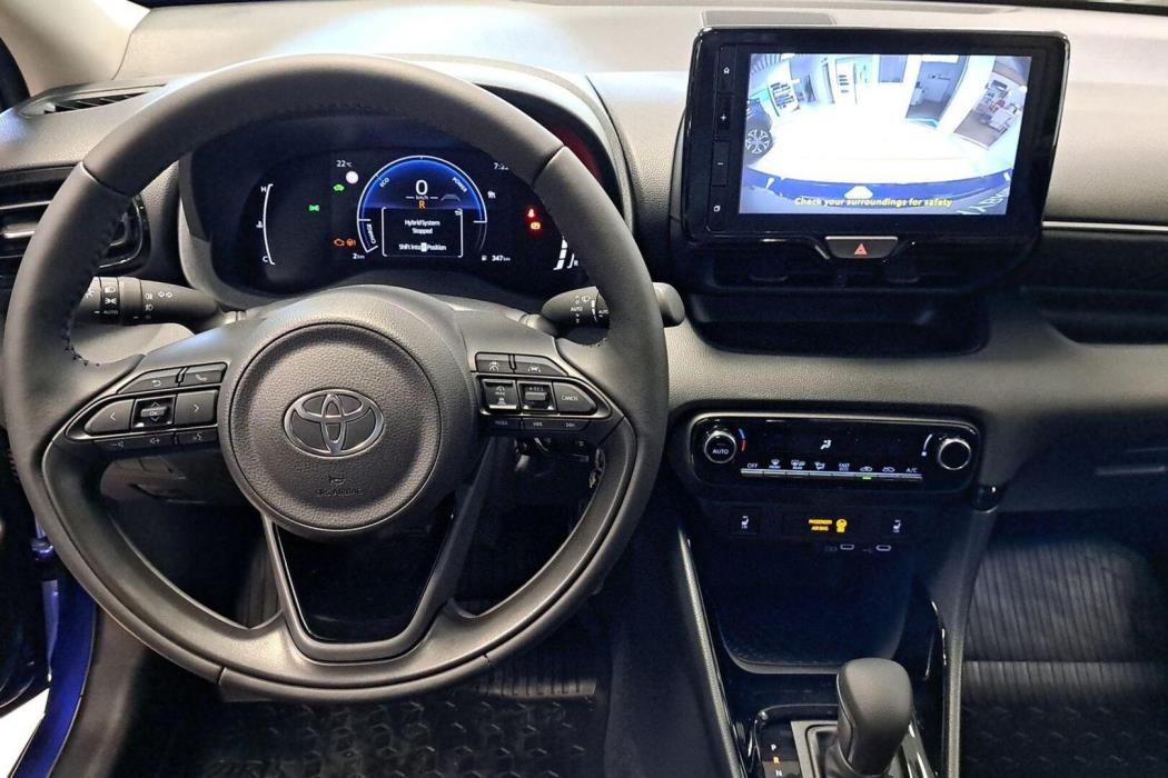 TOYOTA Yaris 2026