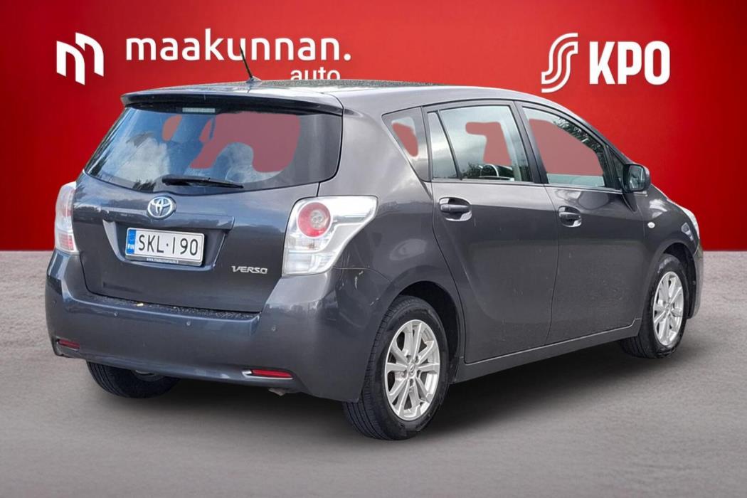 TOYOTA Verso 2010