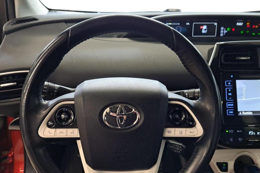 TOYOTA Prius 2019
