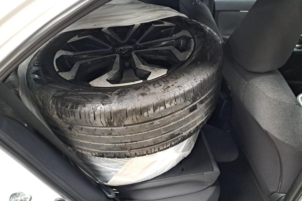 TOYOTA YARIS CROSS 2022