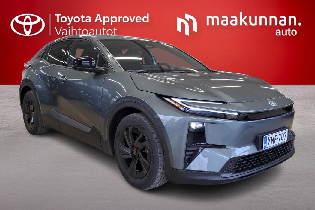 TOYOTA C-HR+ 2026