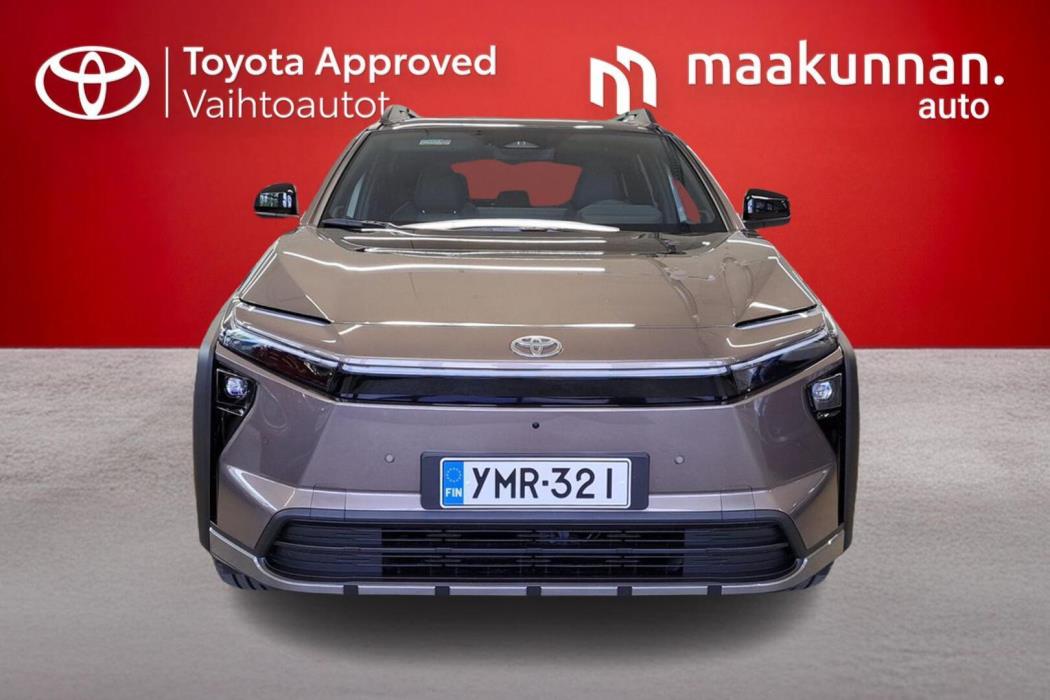 TOYOTA bZ4X Touring 2026