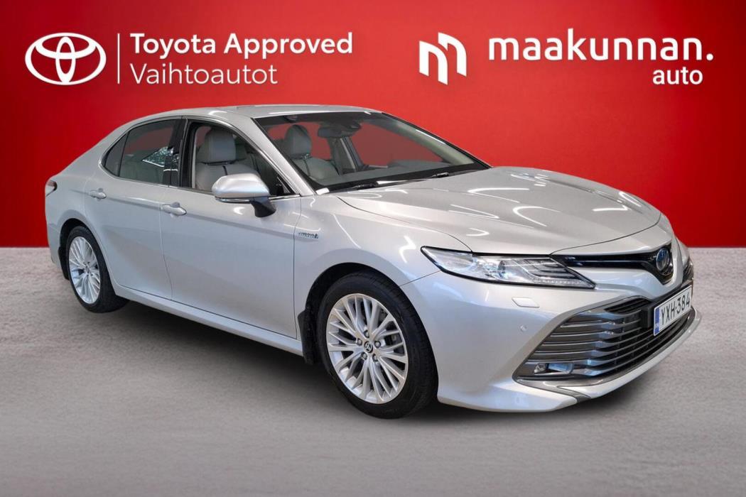 TOYOTA Camry 2021