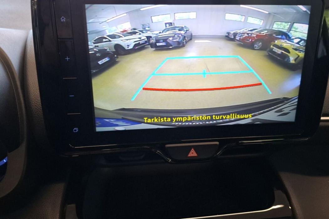TOYOTA Yaris Cross 2024