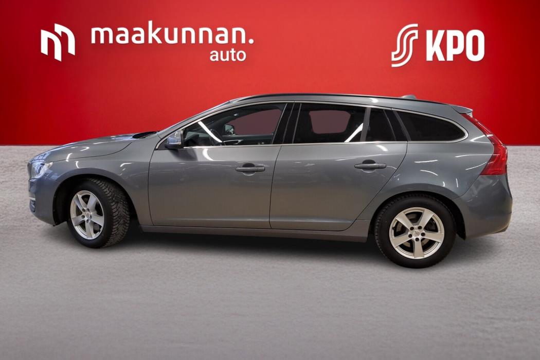 VOLVO V60 2016