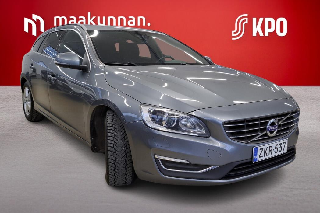VOLVO V60 2016