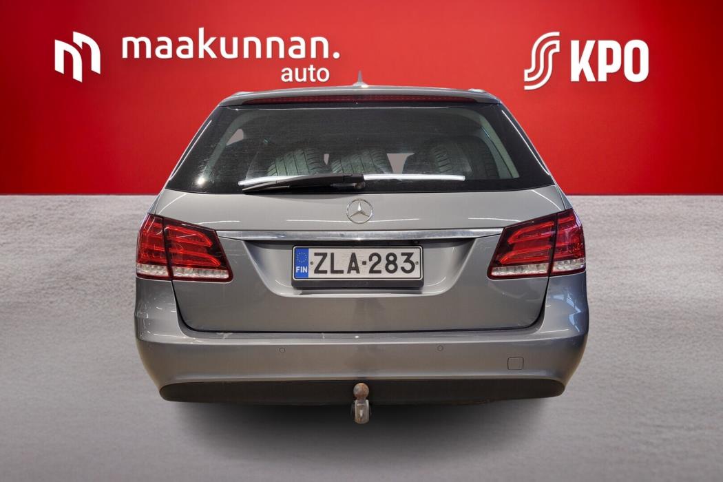 MERCEDES-BENZ E 2013