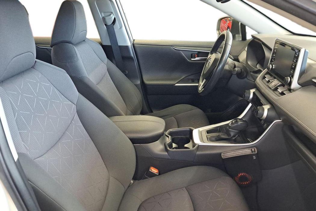 TOYOTA RAV4 2020