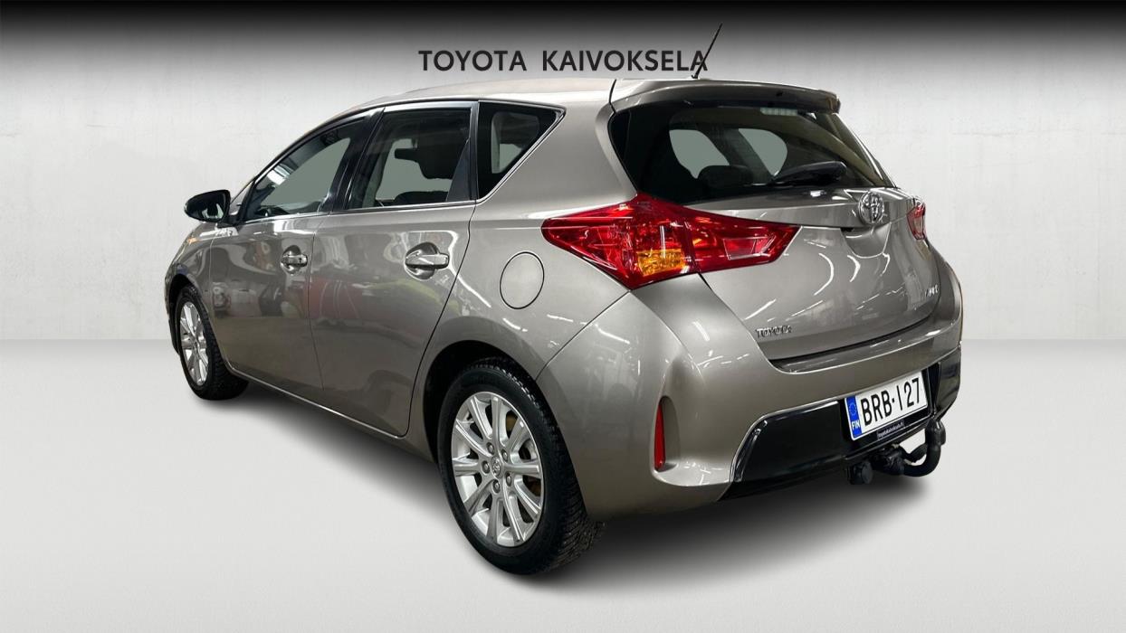Toyota Auris 2013