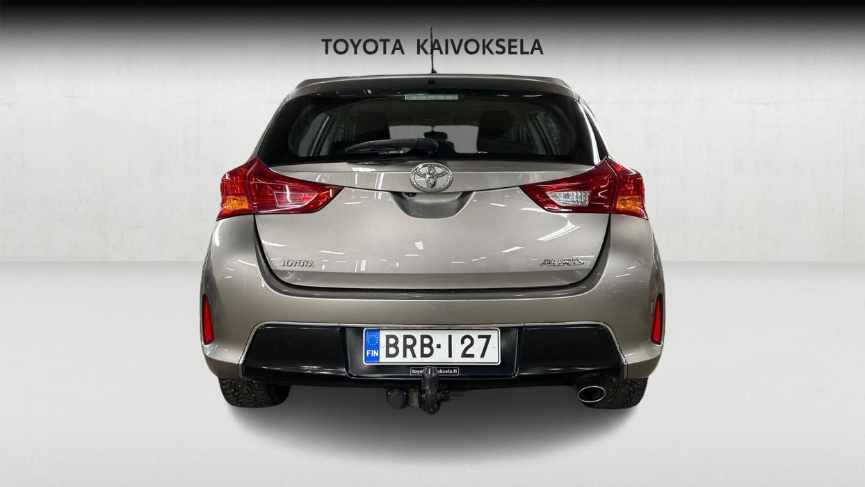 Toyota Auris 2013