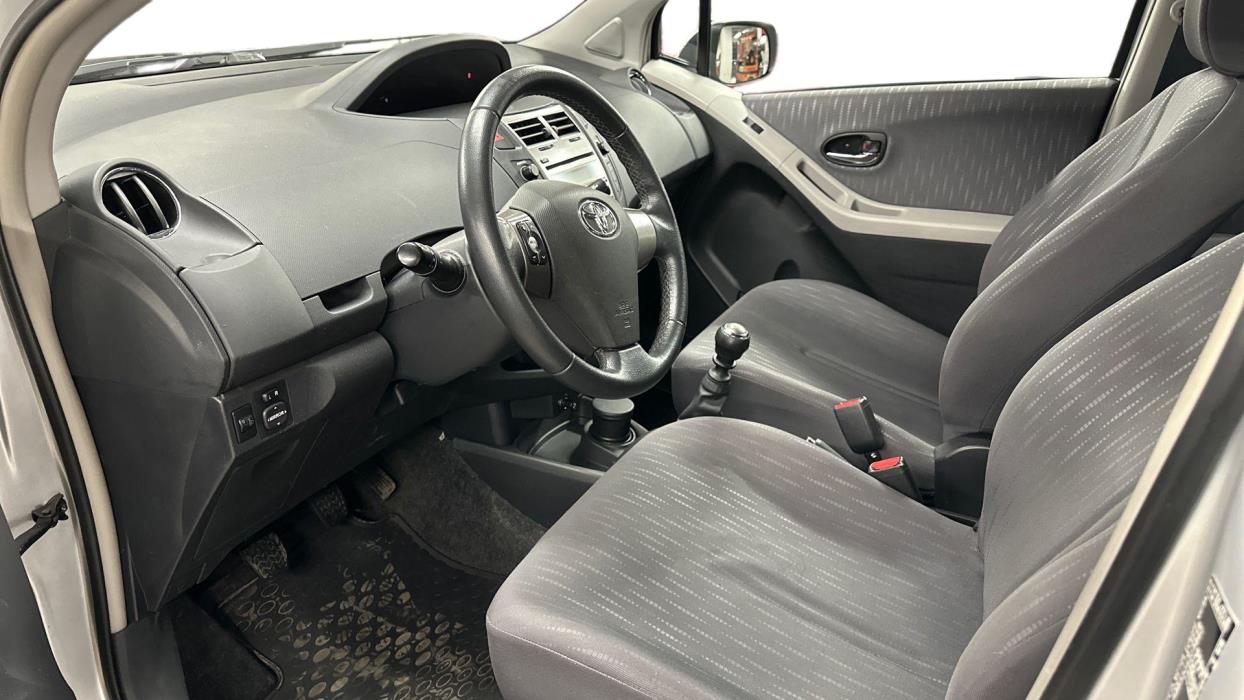 Toyota Yaris 2009