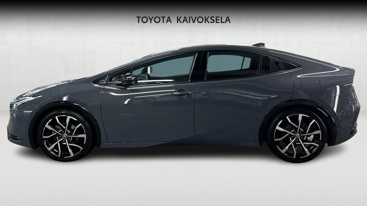 Toyota Prius Plug-in 2023