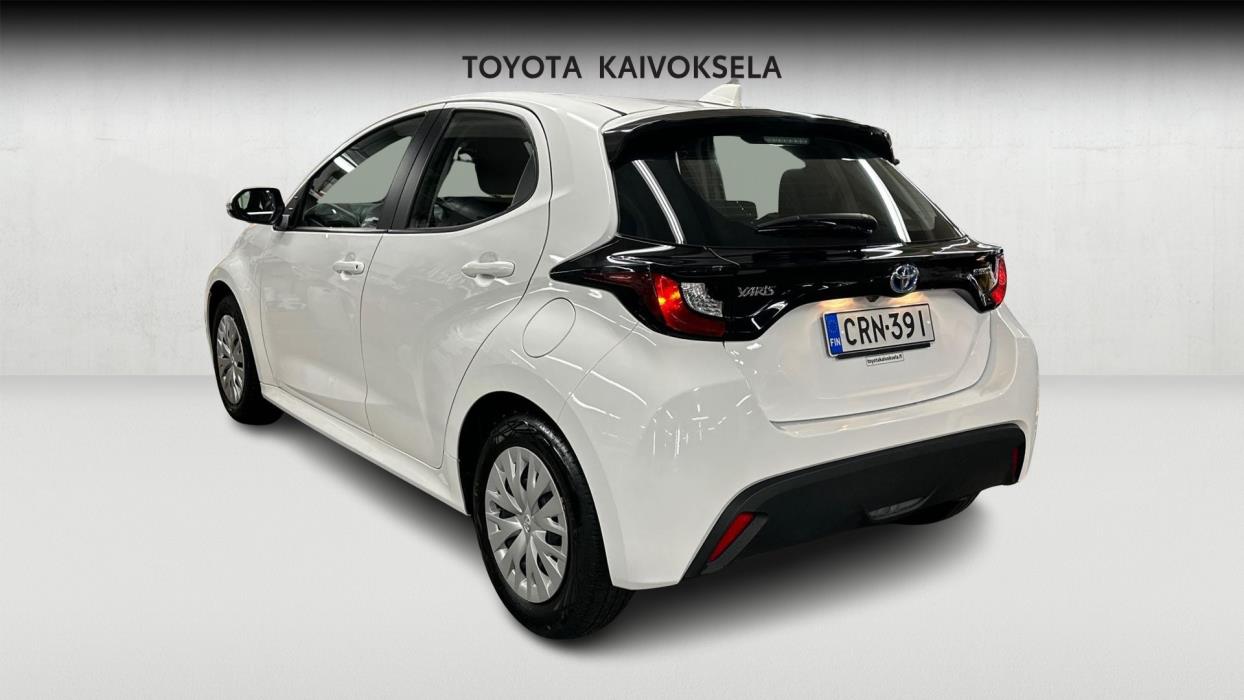 TOYOTA Yaris 2023