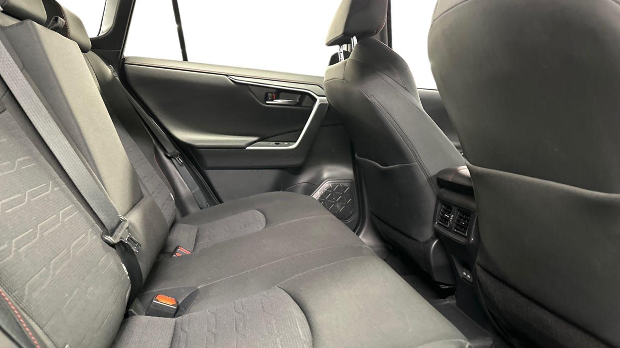 Toyota RAV4 Plug-in 2024