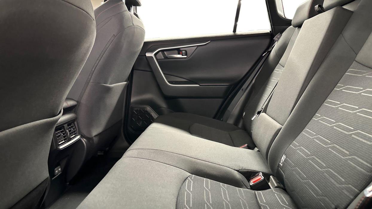 Toyota RAV4 Plug-in 2024