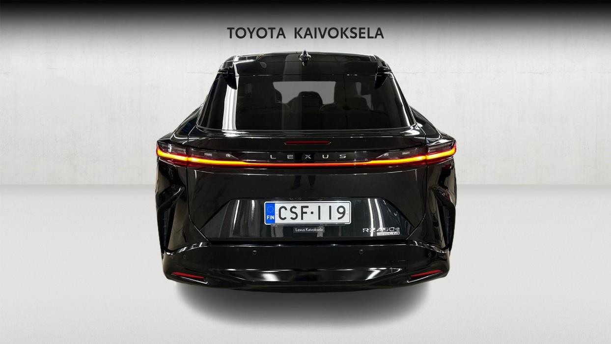 Lexus RZ 2025
